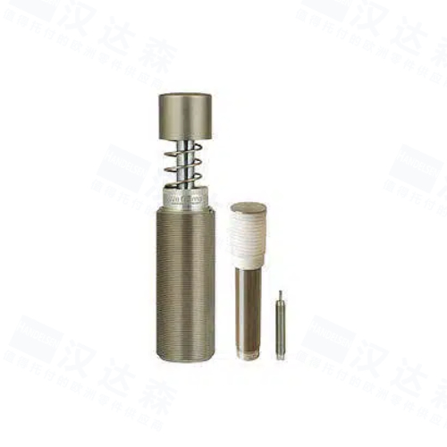 ���_��